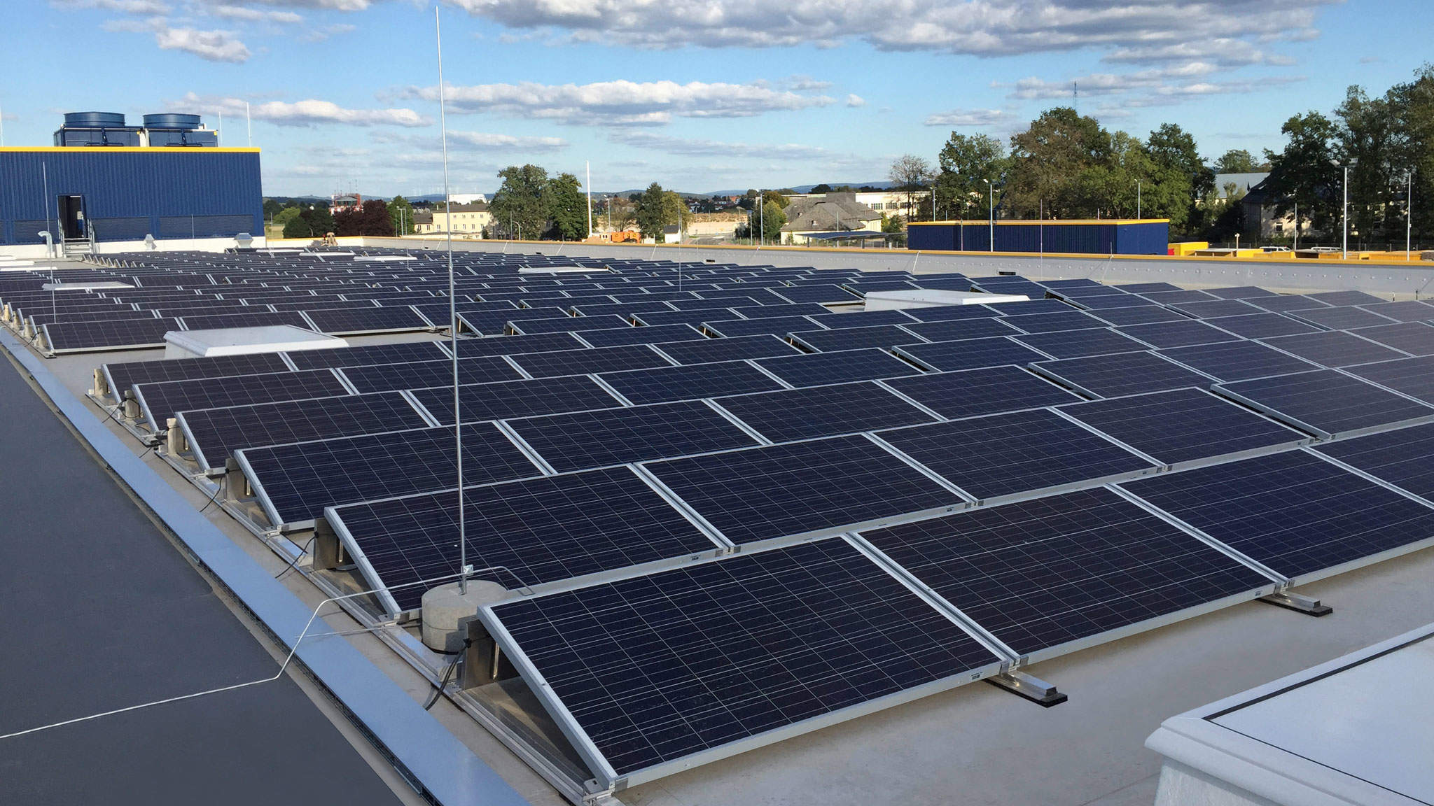 DACHSER muda completamente para eletricidade verde