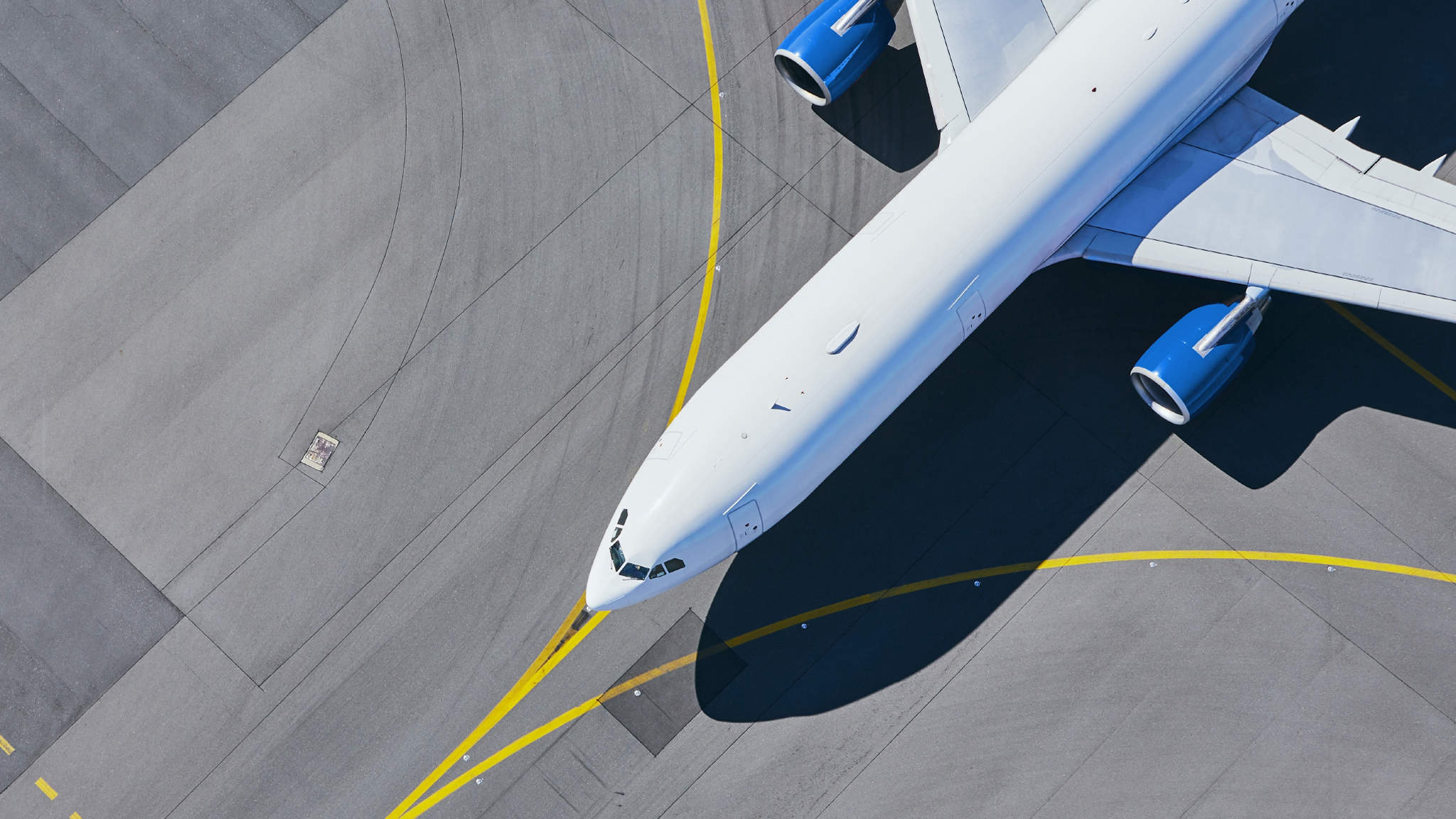 Rotas regulares partindo dos aeroportos de Guarulhos e Viracopos para a Colômbia, Chile, Peru, Argentina e México.