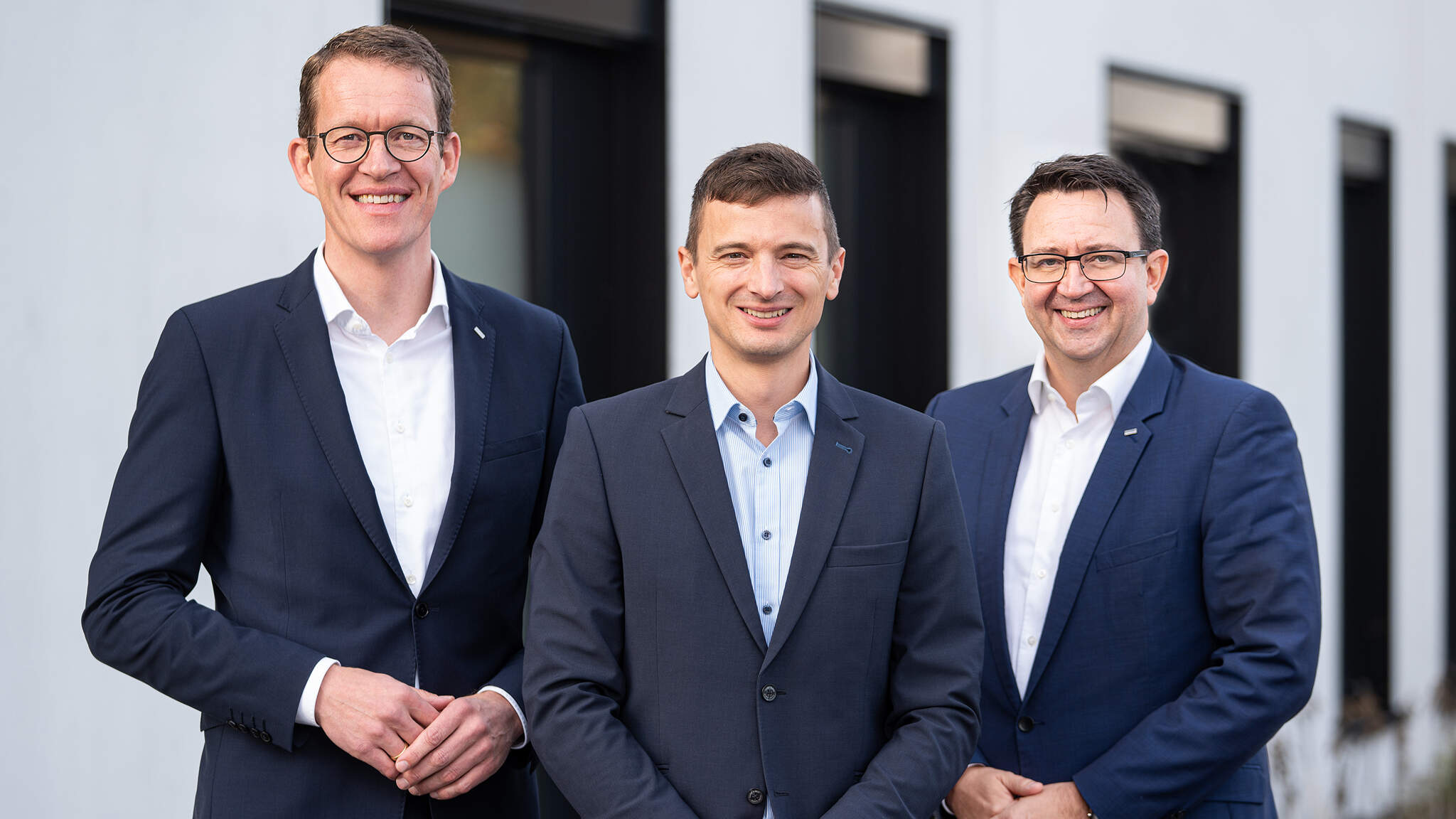 Burkhard Eling (DACHSER CEO), Markus Lechner (General Manager kasasi), Stefan Hohm (CDO DACHSER)